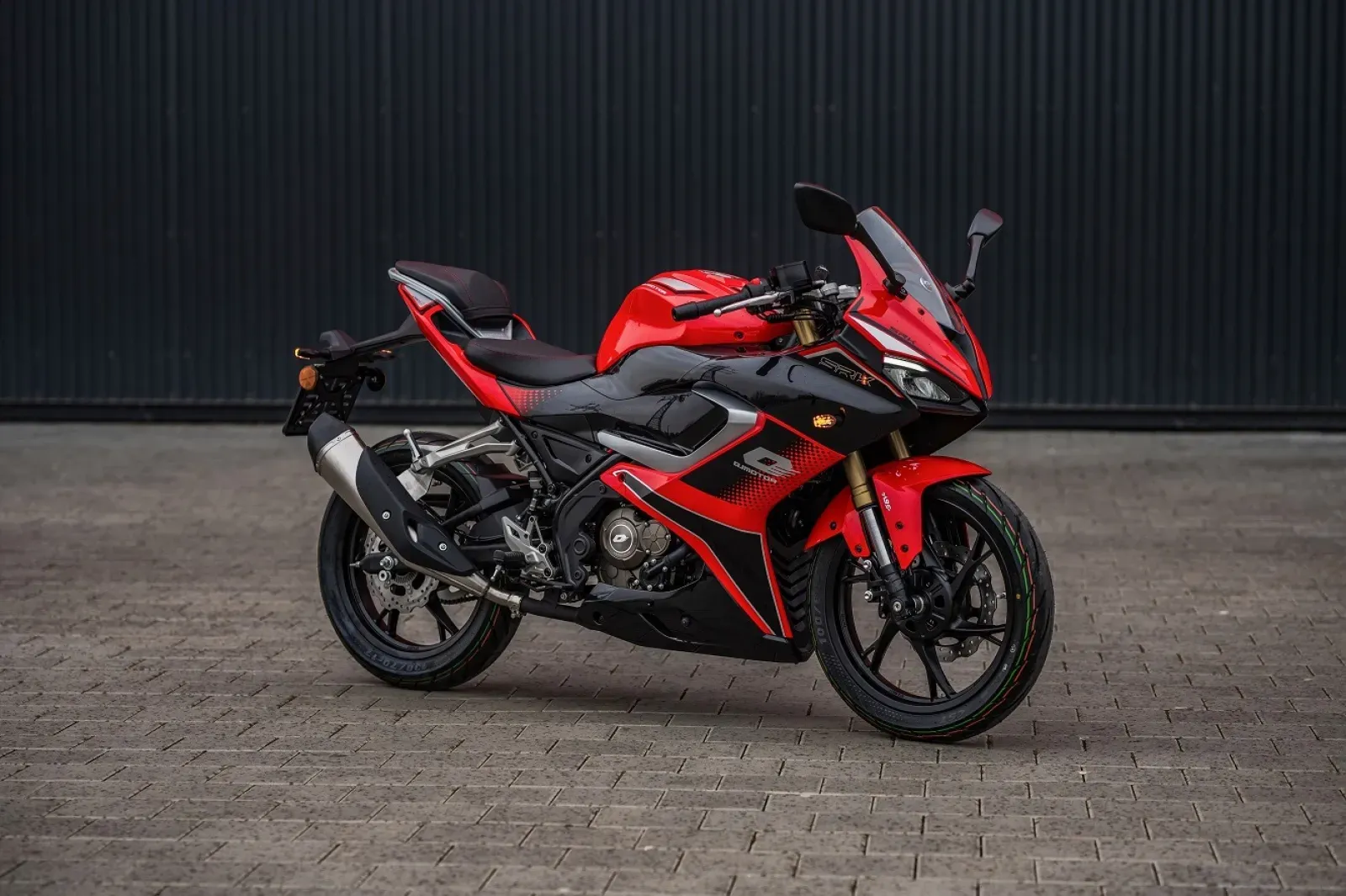 SRK 180 R ABS thumb 13