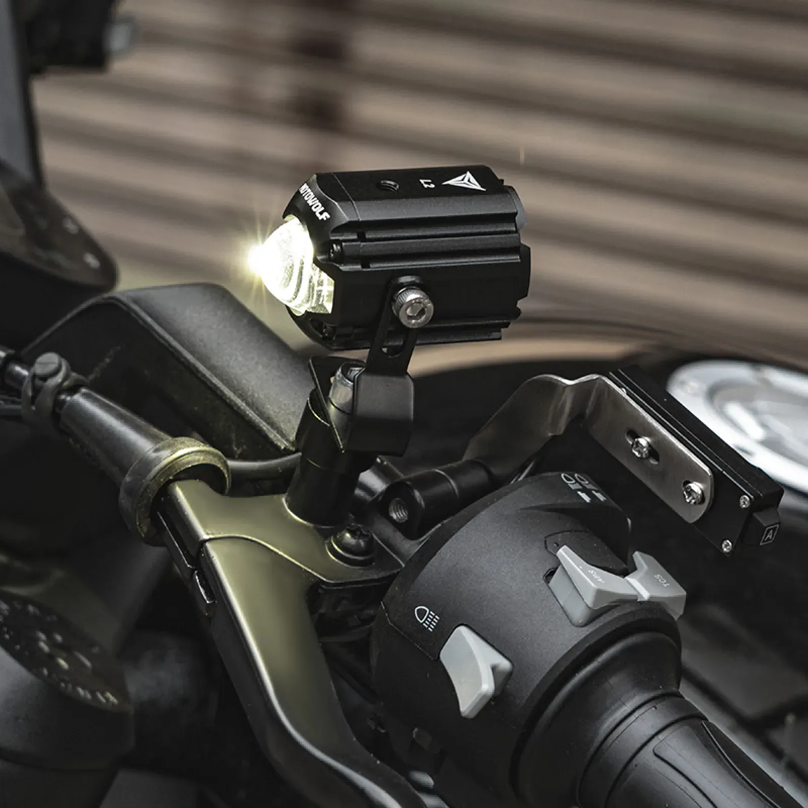 MOTOWOLF L2 LED motorcycle light
